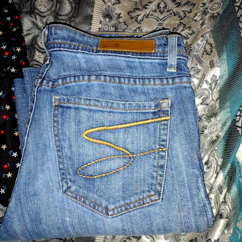 Seven jeans size 5/6